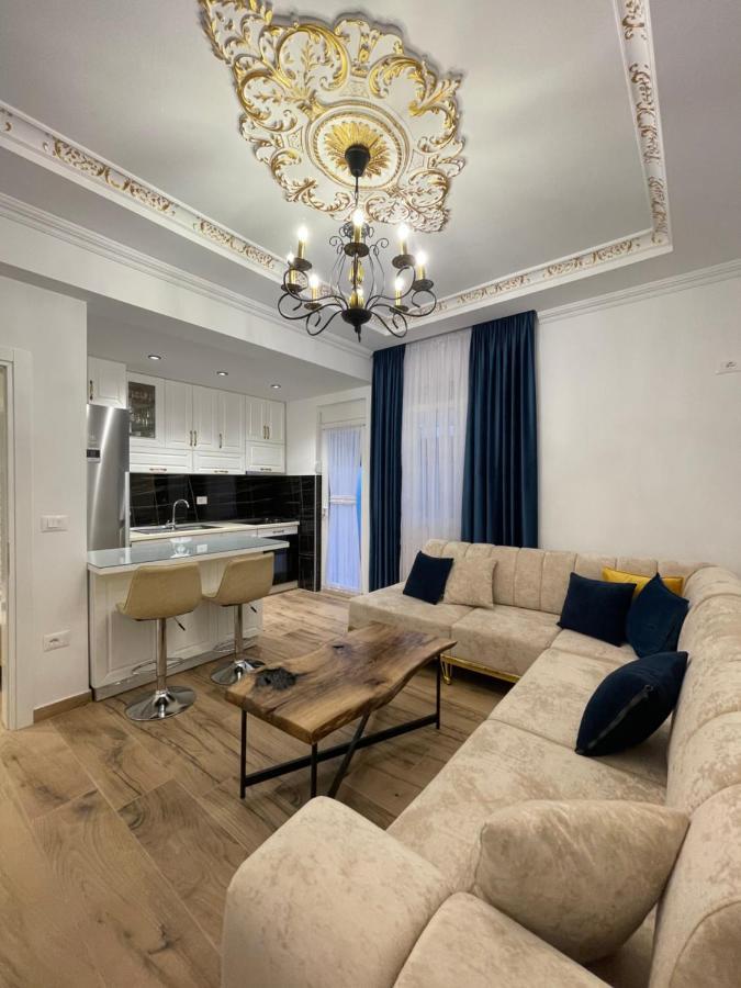 Leonard'S Apartment Durres Bagian luar foto